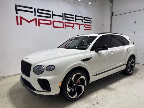 Used 2023 Bentley Bentayga image 8