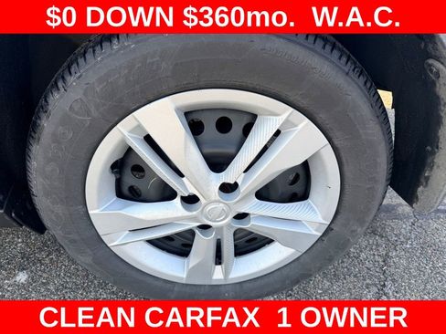 Used 2024 Nissan Kicks S image 9