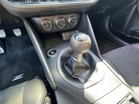 Certified 2025 Nissan Z Performance w/ Floor Mat Package image 19