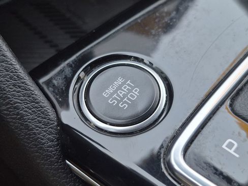 Used 2023 Kia Sportage X-Line w/ X-Line Premium Package AWD/4WD image 24