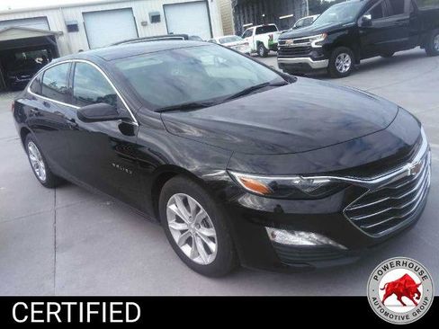 Used 2025 Chevrolet Malibu LT FWD image 1