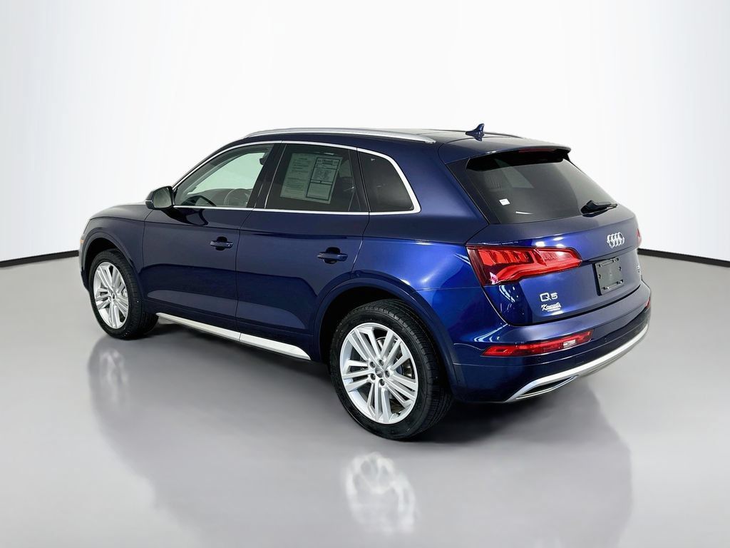 Used 2018 Audi Q5 Prestige AWD/4WD image 5