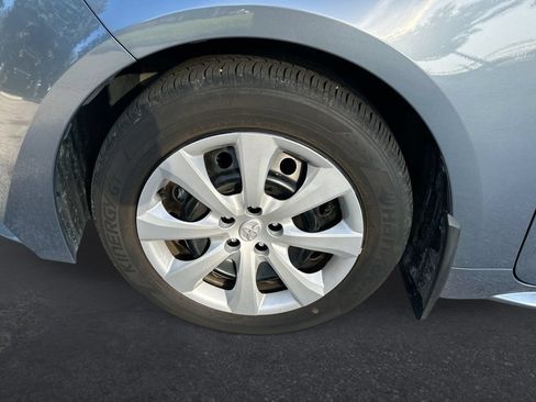 Used 2024 Toyota Corolla LE FWD image 10
