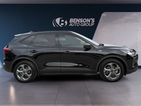 Used 2025 Ford Escape ST-Line w/ Equipment Group 301A FWD image 6