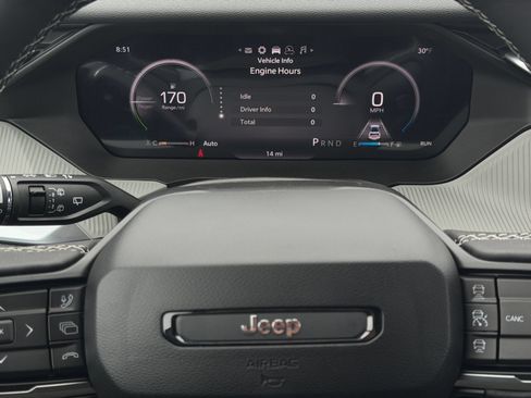 New 2026 Jeep Cherokee Laredo AWD/4WD image 31