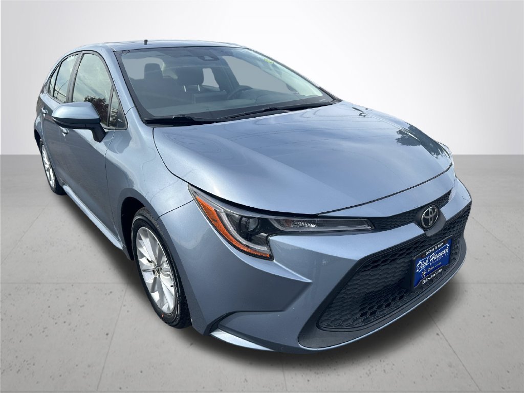 Certified 2022 Toyota Corolla LE w/ LE Premium Package FWD image 6