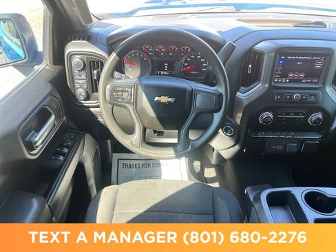 Used 2022 Chevrolet Silverado 1500 Custom AWD/4WD image 13
