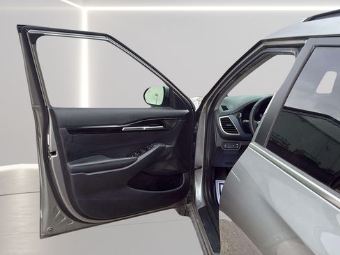 Used 2023 Kia Seltos S FWD image 23