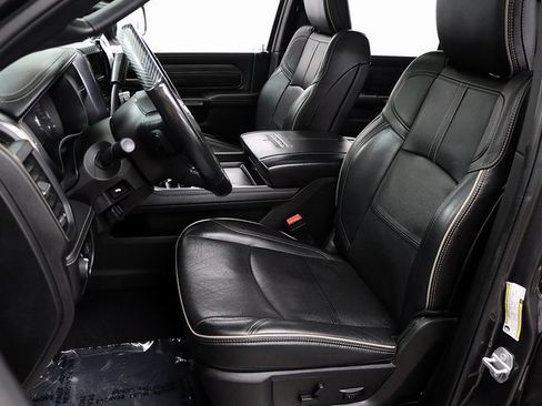 Used 2020 RAM 3500 Limited image 10