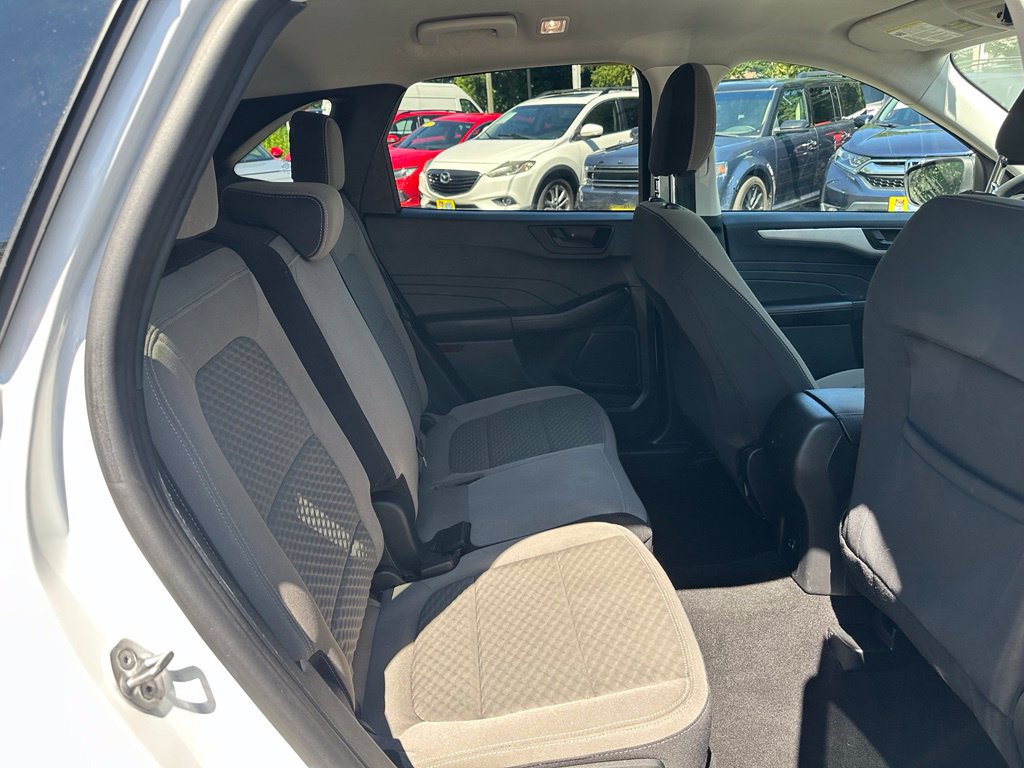 Used 2022 Ford Escape SE FWD image 30