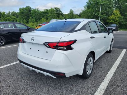 New 2025 Nissan Versa S w/ Trunk Package