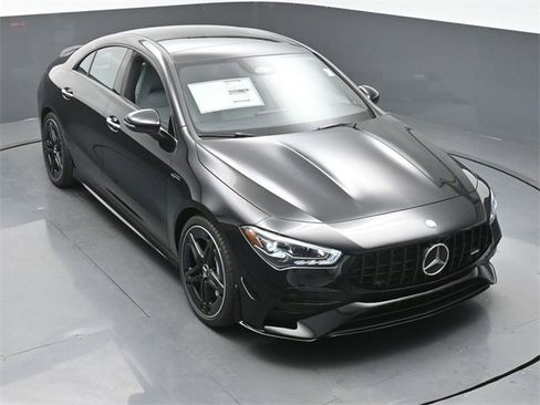 New 2025 Mercedes-Benz CLA 35 AMG 4MATIC image 38