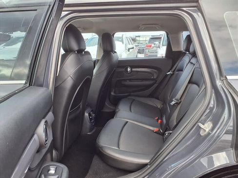 Used 2017 MINI Cooper Clubman S image 10