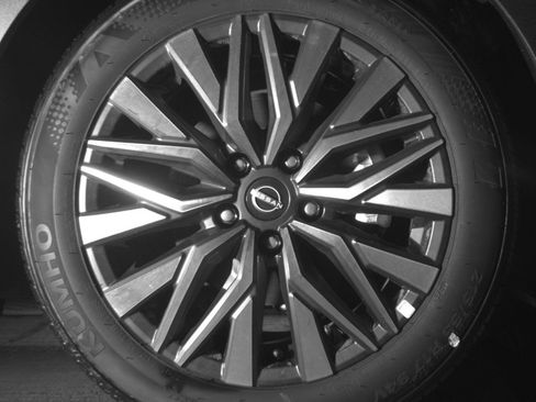 Used 2026 Nissan Altima 2.5 SV FWD image 16