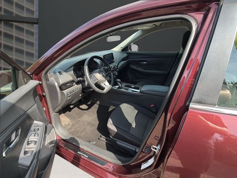 Used 2023 Nissan Sentra SV w/ All-Weather Package FWD image 9