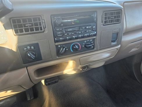 Used 1999 Ford F350 Lariat image 10