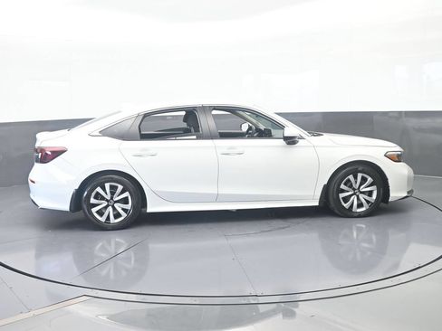 Used 2025 Honda Civic LX image 7