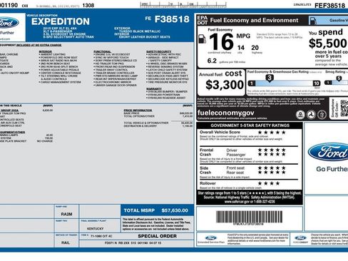 Used 2015 Ford Expedition EL XLT w/ Equipment Group 202A AWD/4WD image 11