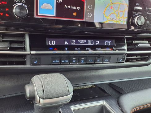 Used 2021 Toyota Sienna XSE image 20