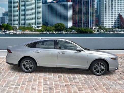 New 2026 Honda Accord EX-L image 4