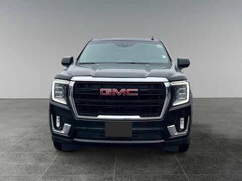 Used 2022 GMC Yukon XL SLE image 2