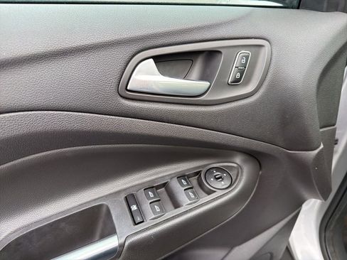 Used 2014 Ford Escape SE image 27