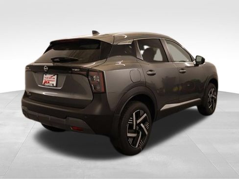 New 2026 Nissan Kicks SV w/ SV Premium Package FWD image 2