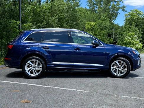 Used 2023 Audi Q7 2.0T Premium w/ Convenience Package AWD/4WD image 7