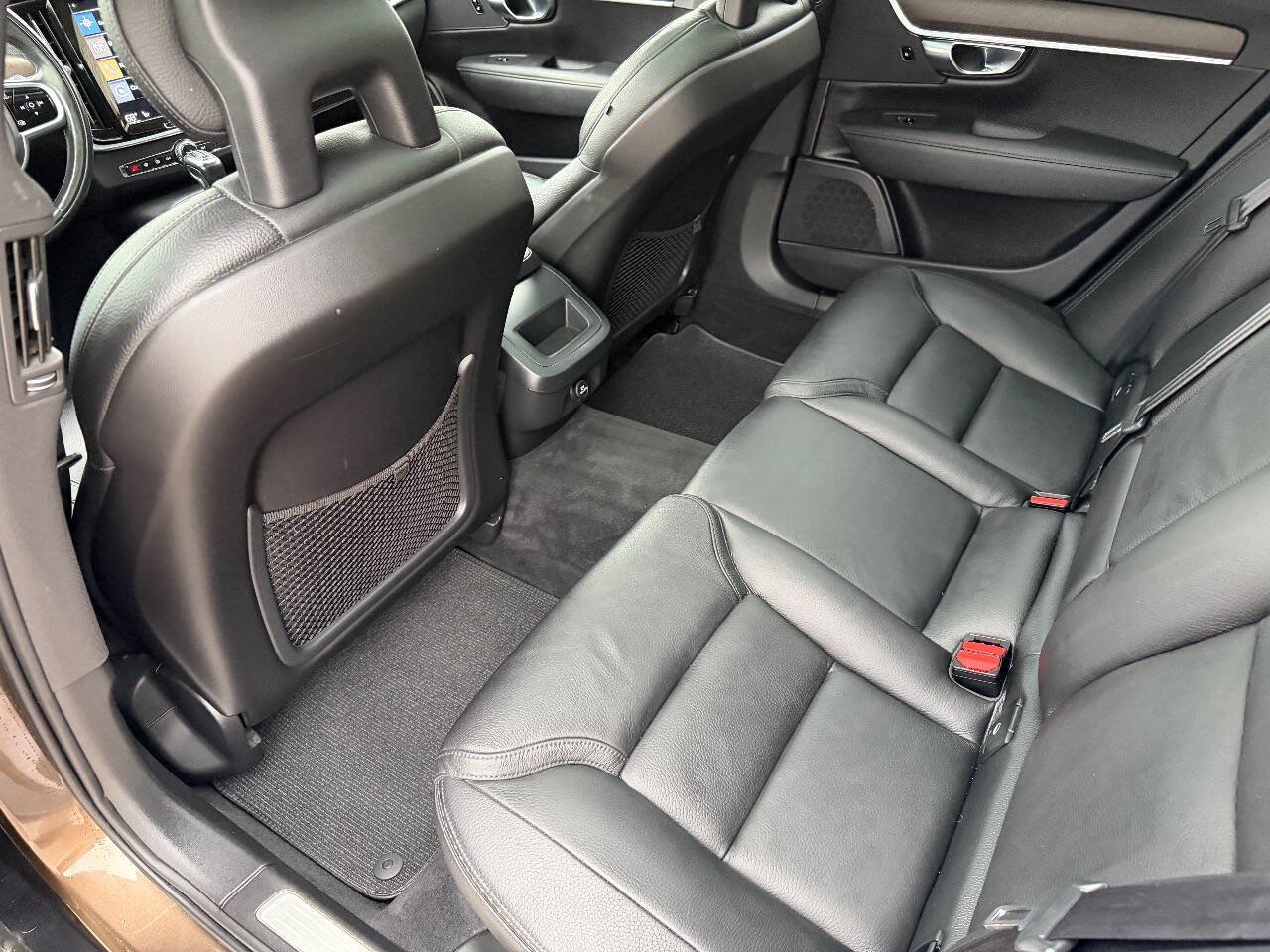 Used 2018 Volvo V90 T6 Cross Country w/ Convenience Package AWD/4WD image 21