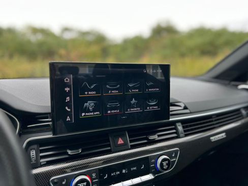 Used 2023 Audi S4 Premium Plus w/ Premium Plus Package image 20