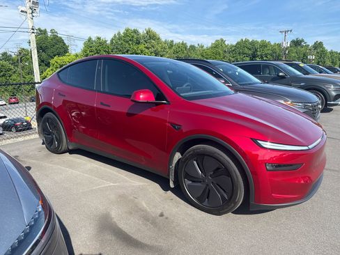 Used 2026 Tesla Model Y Long Range AWD/4WD image 5