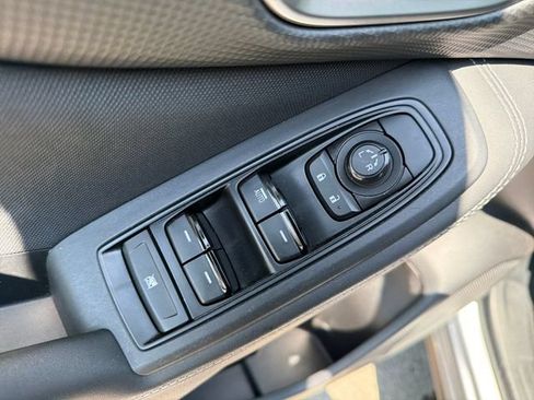 Used 2020 Subaru Forester w/ Popular Package #1 AWD/4WD image 16
