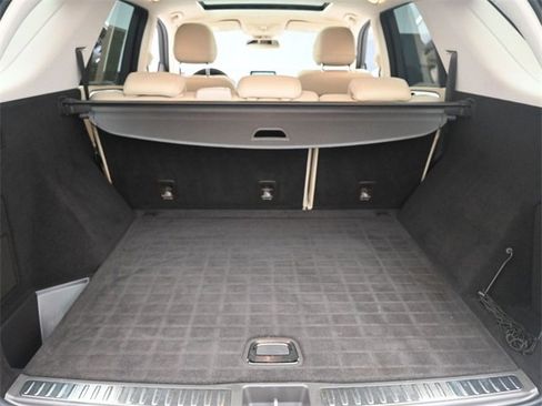 Used 2018 Mercedes-Benz GLE 350 image 32