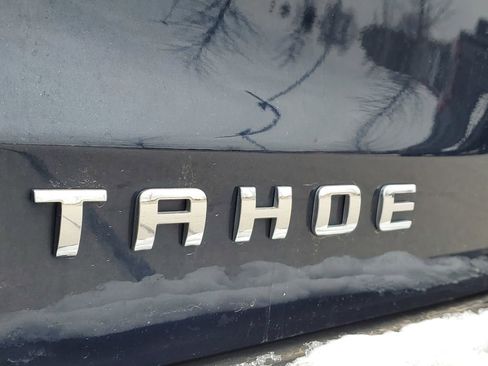 Used 2019 Chevrolet Tahoe LT w/ LT Signature Package image 9