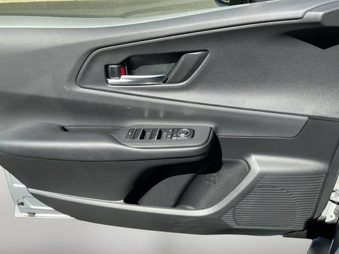 Certified 2024 Toyota Prius Prime FWD image 11