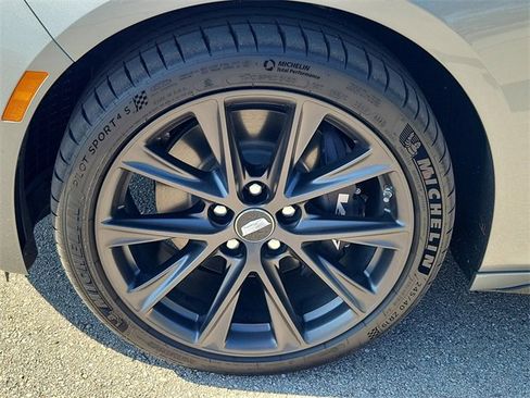 Used 2026 Cadillac CT5 V image 5