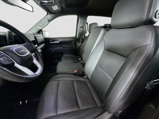 Used 2026 GMC Sierra 1500 SLT RWD image 21