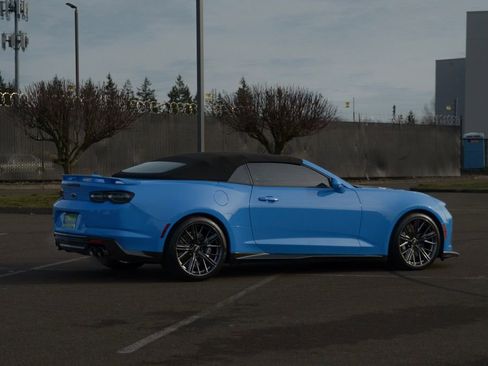 Used 2023 Chevrolet Camaro ZL1 RWD image 45