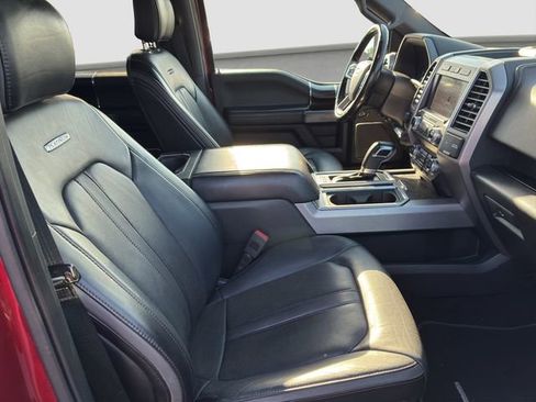Used 2019 Ford F150 Platinum w/ Equipment Group 701A Luxury AWD/4WD image 9
