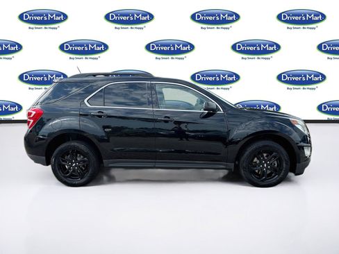 Used 2017 Chevrolet Equinox LT w/ Midnight Edition FWD image 8