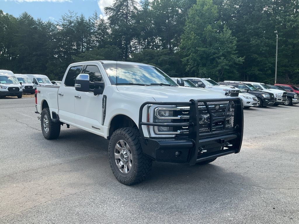 Used 2024 Ford F250 Lariat w/ Chrome Package AWD/4WD image 3