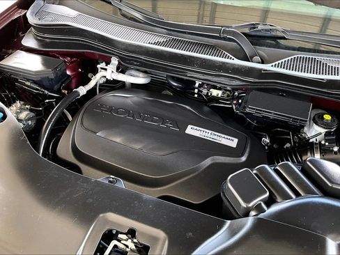 Used 2016 Honda Pilot Touring image 29
