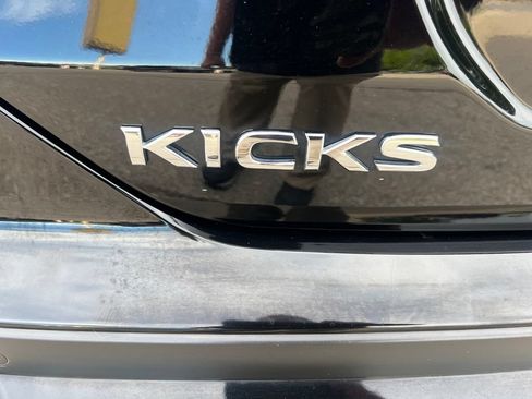 Certified 2024 Nissan Kicks SV w/ Interior Electronics Package FWD image 29