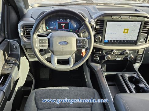 Used 2024 Ford F150 XLT w/ Mobile Office Package image 12