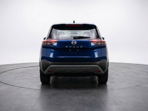 Used 2025 Nissan Rogue SV FWD image 7