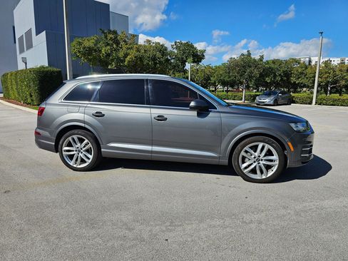 Used 2017 Audi Q7 3.0T Prestige image 5