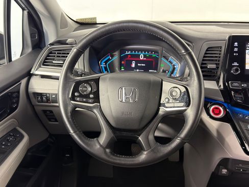 Used 2019 Honda Odyssey Elite image 14