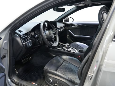 Used 2022 Audi S4 Premium image 32