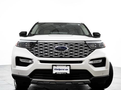Certified 2023 Ford Explorer Platinum w/ Technology Package AWD/4WD image 2