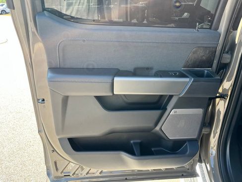 Used 2026 Ford F250 Lariat w/ Chrome Package AWD/4WD image 9